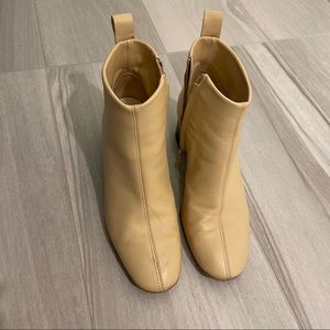 Everlane Italian leather day boot